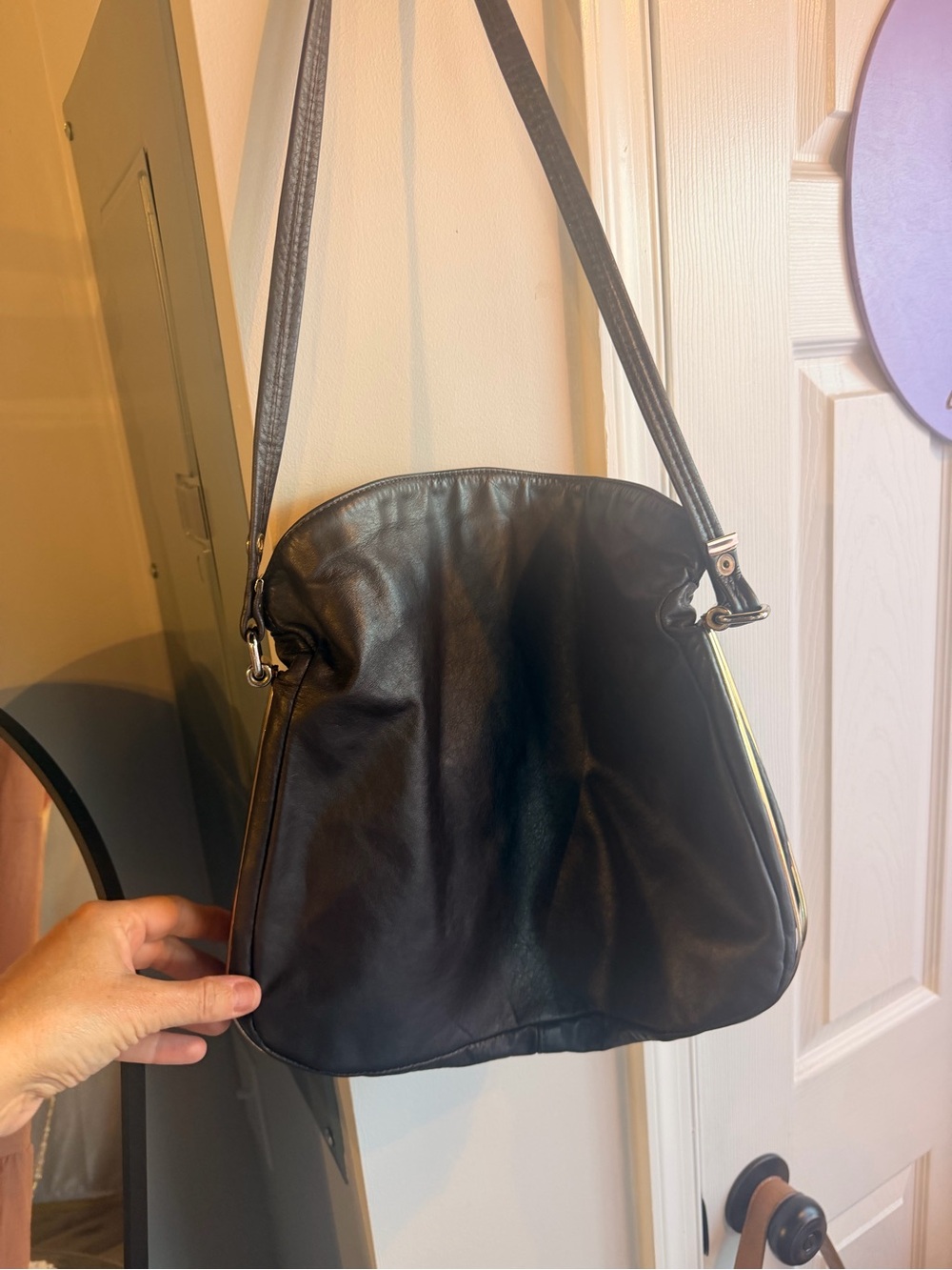 Elegant Black Leather Shoulder Bag for Women